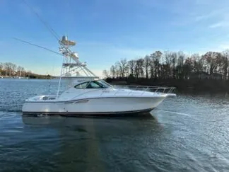 2004 Tiara Yachts 4200 Open