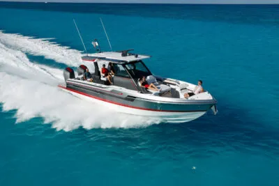 387 Center Console Sport