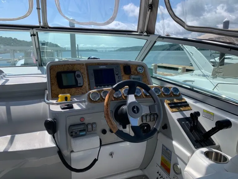 Raytheon E80 GPS and autopilot at helm of Formula 34 Performance Cruiser