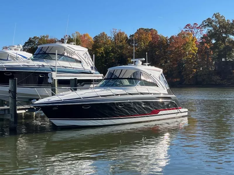 2016 Formula 37 Performance Cruiser