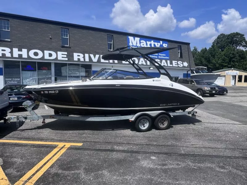 2016 Yamaha 242 Limited S