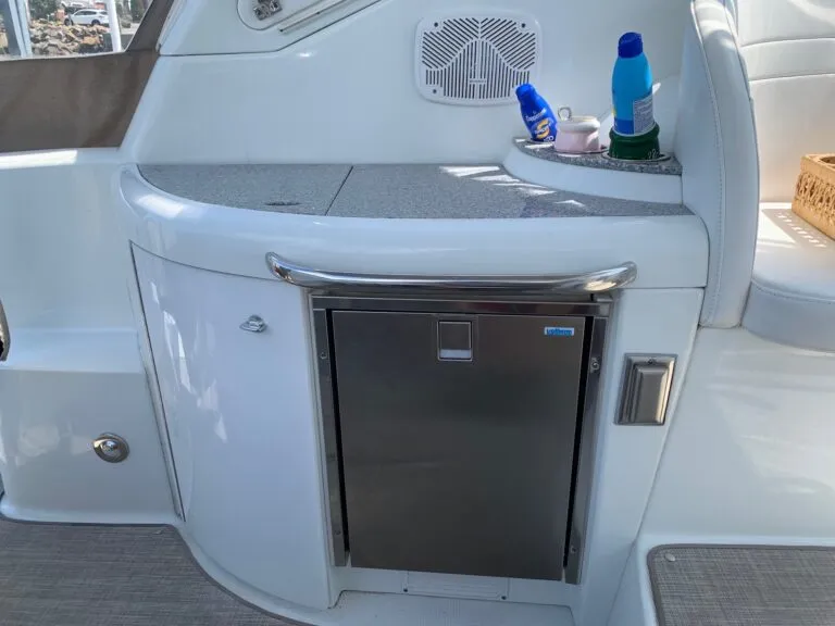 Cockpit Refreigtor