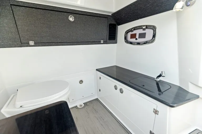 Large Bath in the Monetery Elite 35