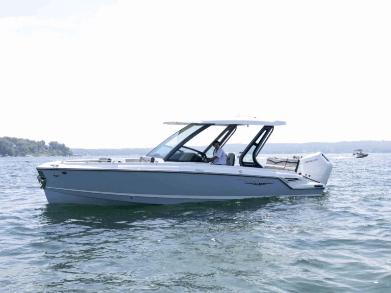 2026 Monterey Elite 27 OB with Whisper Grey hull