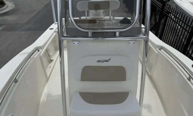 Forward Seating