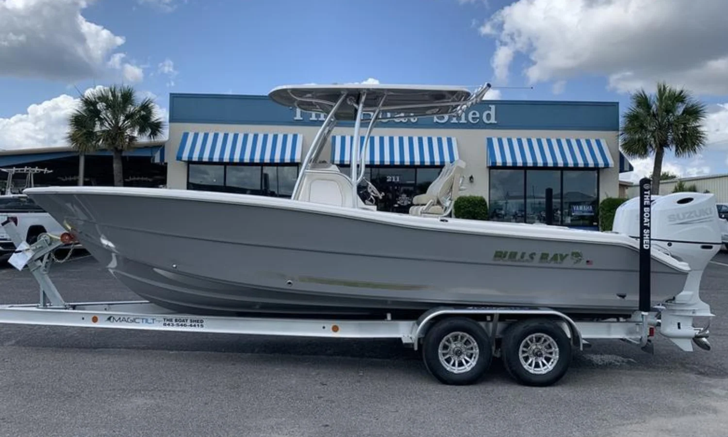 2026 Bulls Bay 255 Center Console