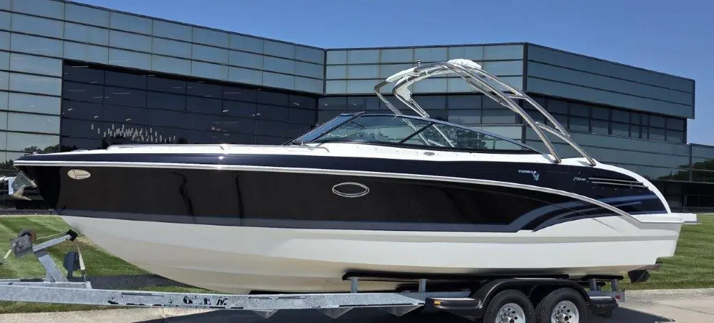 2016 Formula 290 Bowrider