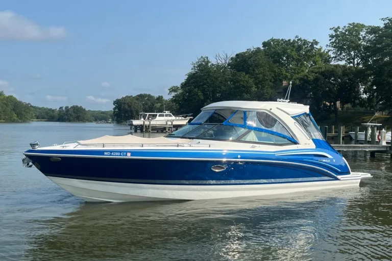 2020 Formula 350 Crossover Bowrider