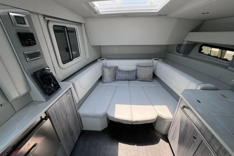 2020-formula-430-super-sport-crossover-power